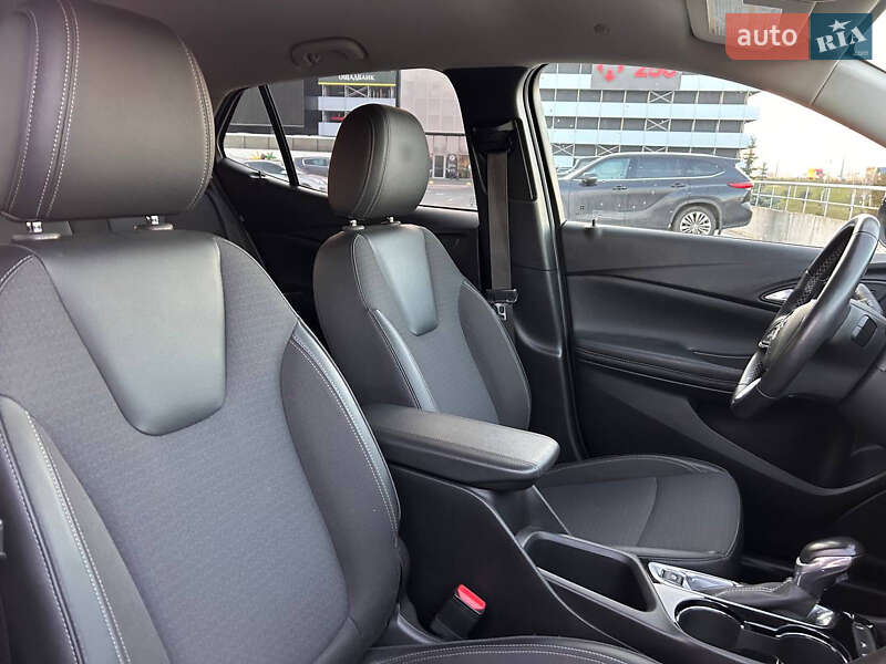 Позашляховик / Кросовер Buick Encore 2020 в Києві