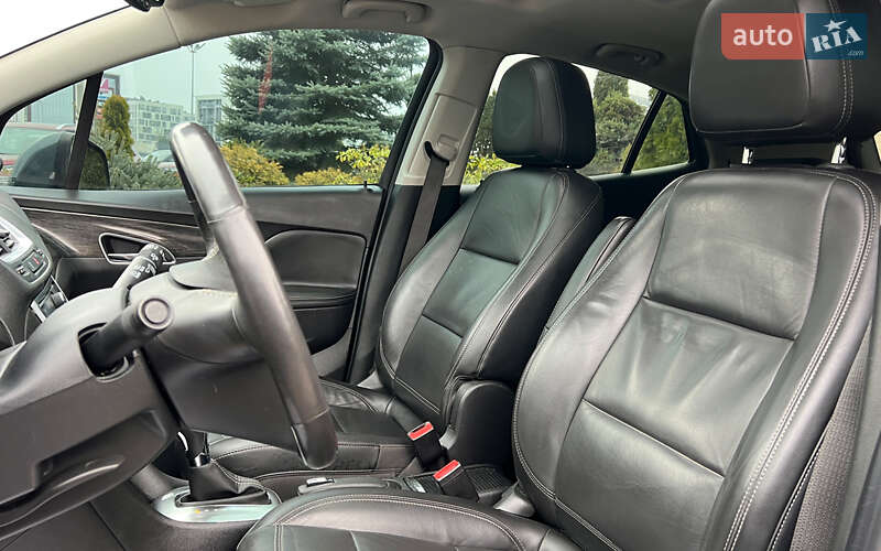 Внедорожник / Кроссовер Buick Encore 2016 в Львове