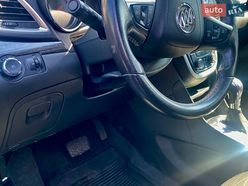 Внедорожник / Кроссовер Buick Encore 2015 в Киеве