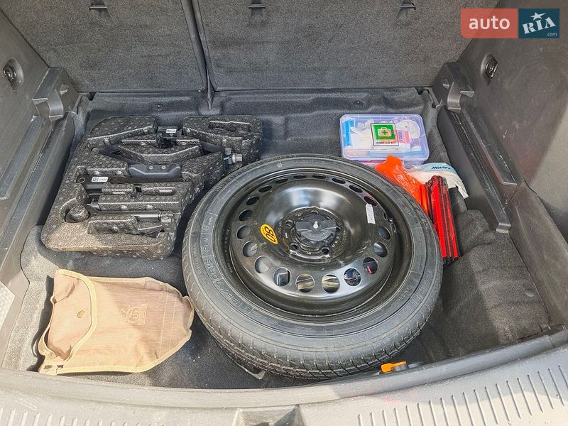 Внедорожник / Кроссовер Buick Encore 2021 в Киеве