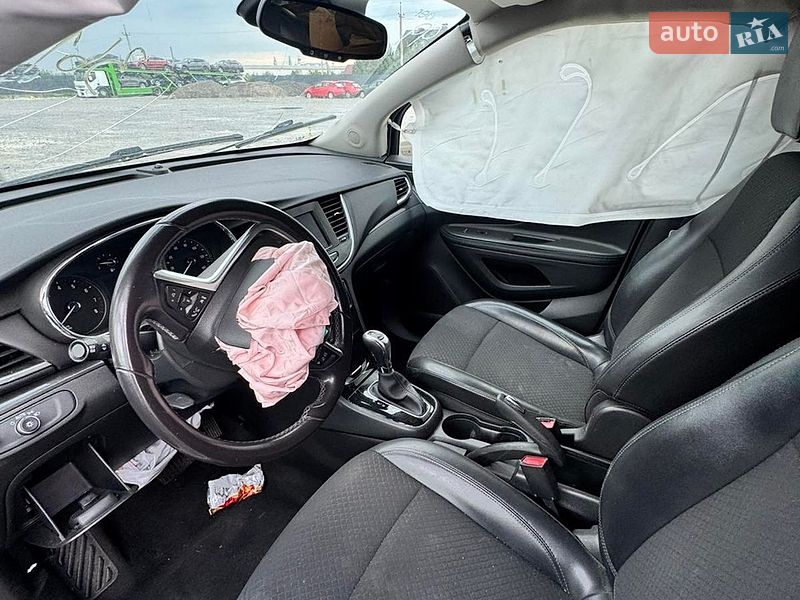 Внедорожник / Кроссовер Buick Encore 2021 в Львове