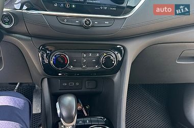 Внедорожник / Кроссовер Buick Encore 2022 в Львове