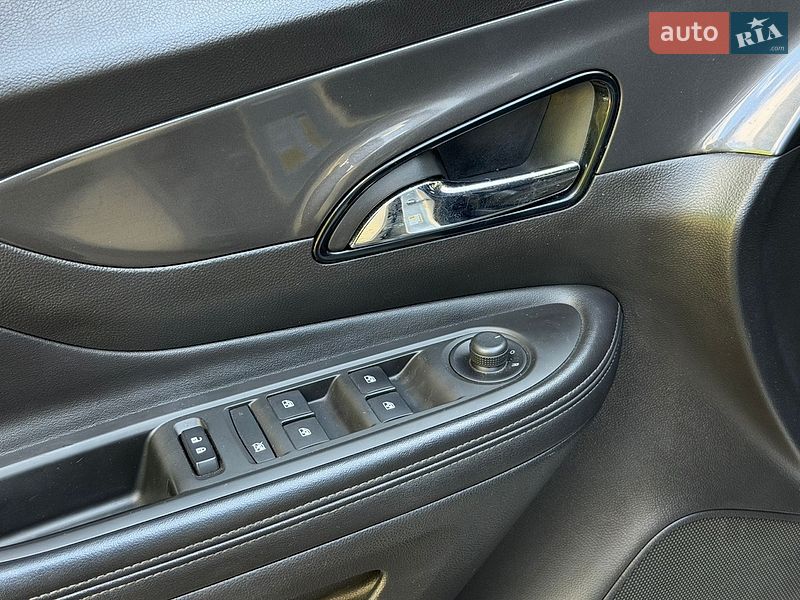 Позашляховик / Кросовер Buick Encore 2017 в Дніпрі фото 36 Позашляховик / Кросовер Buick Encore 2017 в Дніпрі