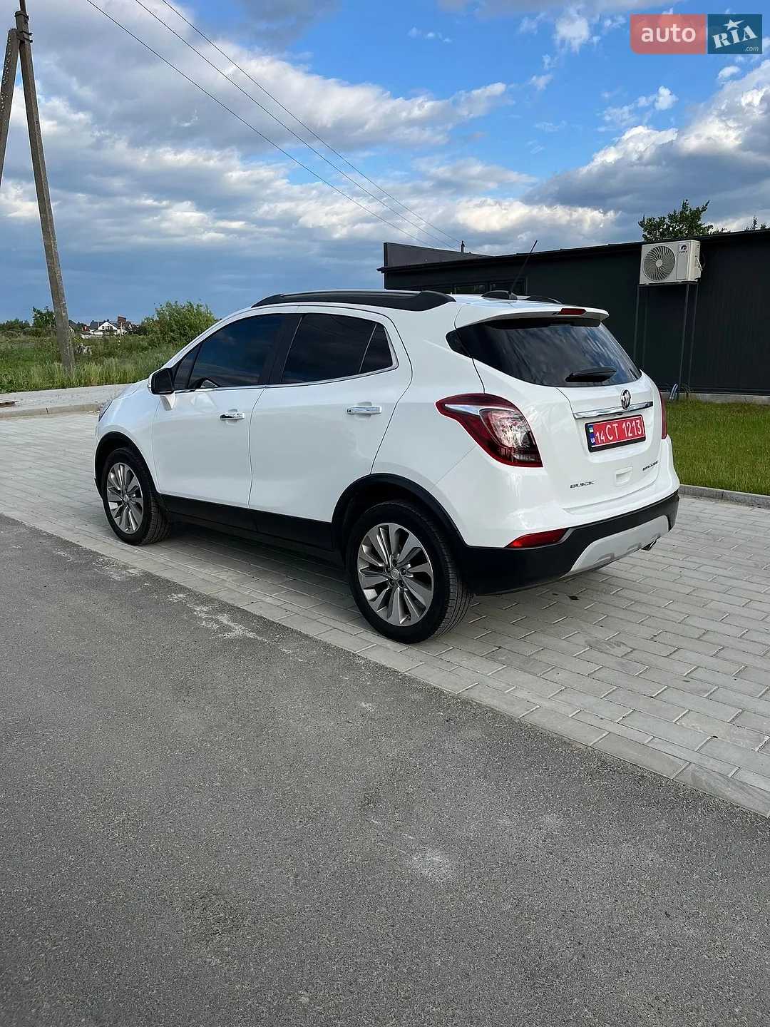 2017 Buick Encore - мініатюра 2