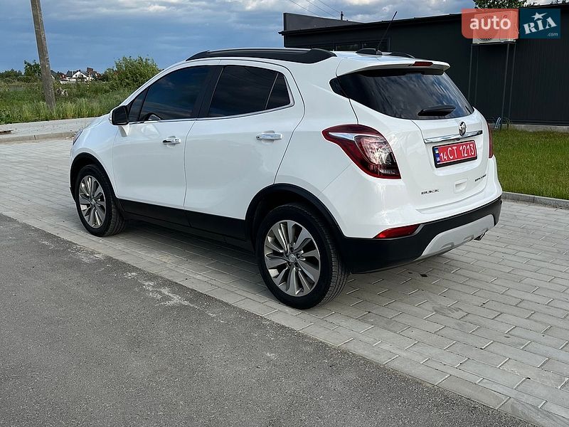 Позашляховик / Кросовер Buick Encore 2017 в Львові
