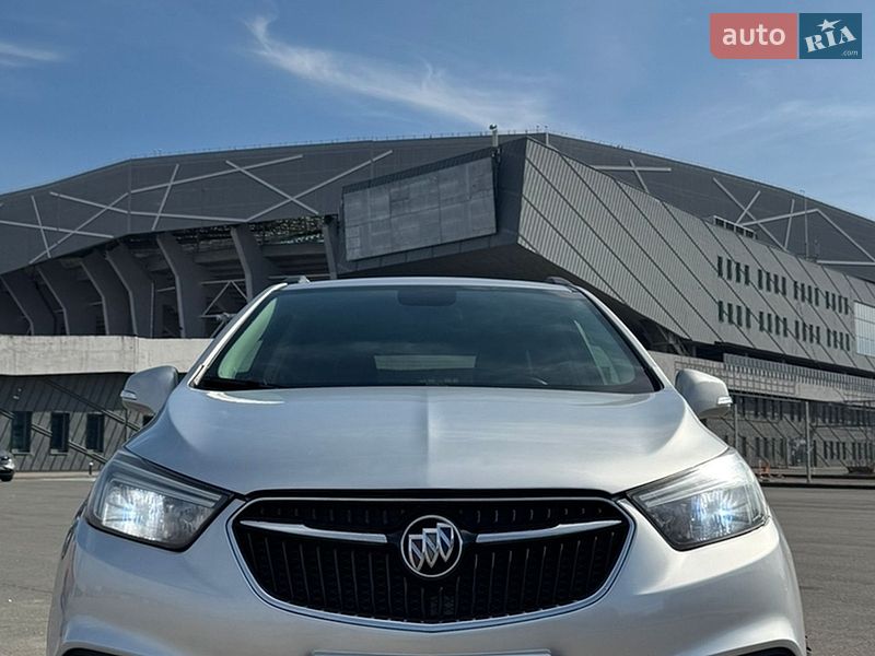 Позашляховик / Кросовер Buick Encore 2016 в Львові