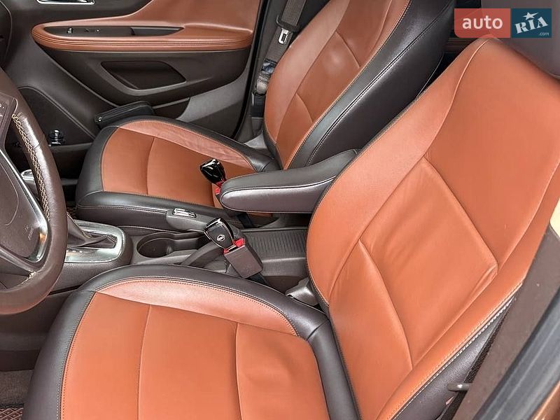 Внедорожник / Кроссовер Buick Encore 2015 в Киеве
