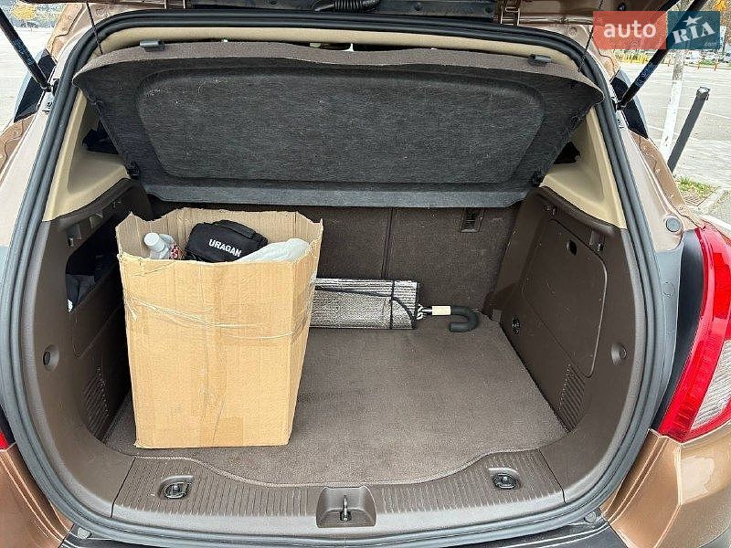 Внедорожник / Кроссовер Buick Encore 2015 в Киеве