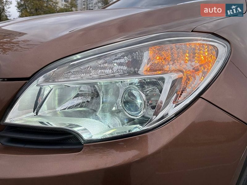 Внедорожник / Кроссовер Buick Encore 2015 в Киеве