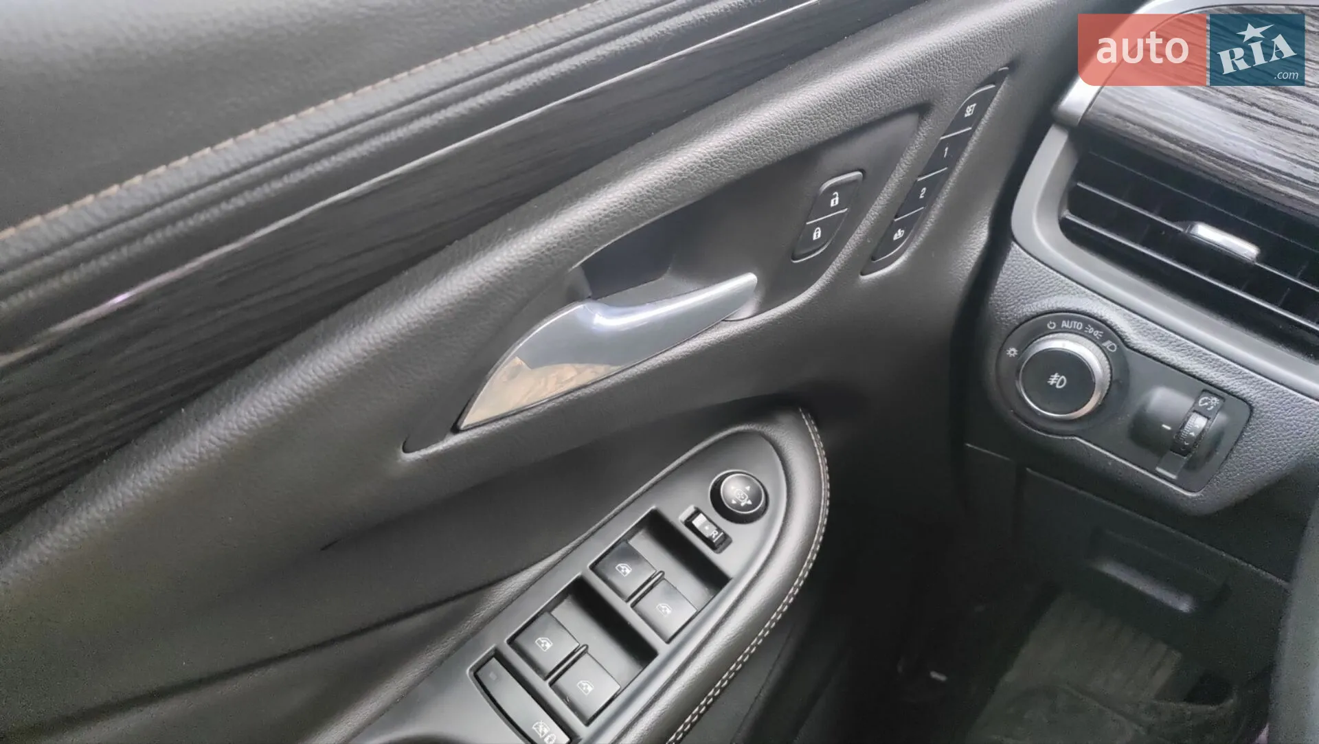 2016 Buick Envision - мініатюра 11