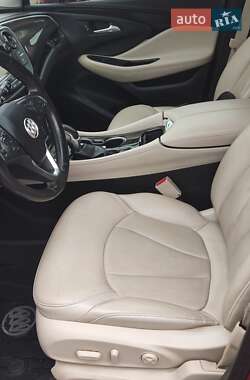 Внедорожник / Кроссовер Buick Envision 2019 в 