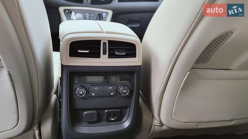 Позашляховик / Кросовер Buick Envision 2017 в Києві фото 14 Позашляховик / Кросовер Buick Envision 2017 в Києві