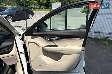 Внедорожник / Кроссовер Buick Envision 2021 в 