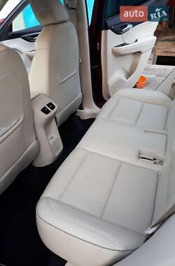 Внедорожник / Кроссовер Buick Envision 2020 в 