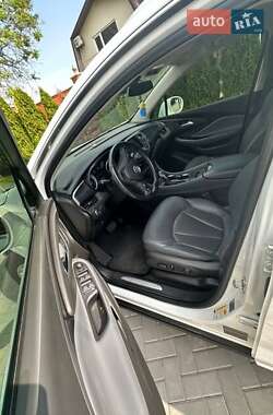 Внедорожник / Кроссовер Buick Envision 2018 в 