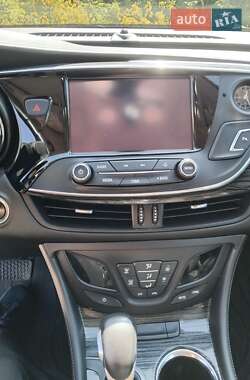 Позашляховик / Кросовер Buick Envision 2017 в Черкасах