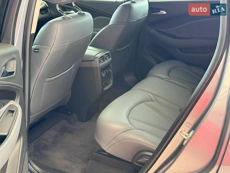 Позашляховик / Кросовер Buick Envision 2020 в Одесі фото 18 Позашляховик / Кросовер Buick Envision 2020 в Одесі