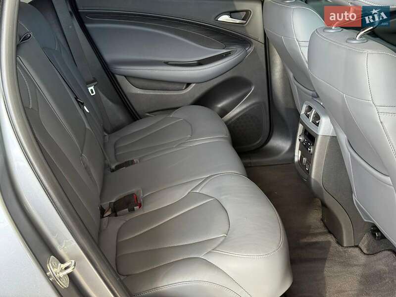 Позашляховик / Кросовер Buick Envision 2020 в Одесі фото 22 Позашляховик / Кросовер Buick Envision 2020 в Одесі