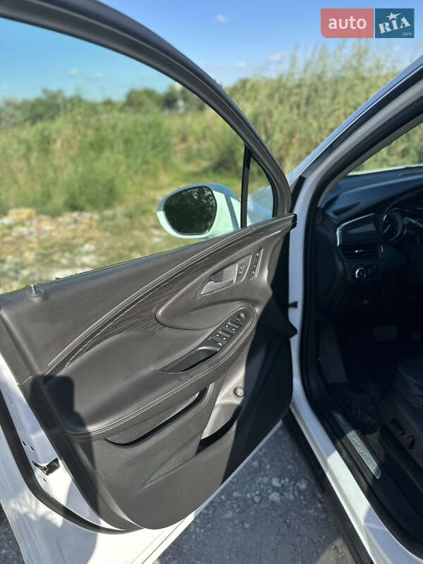 Позашляховик / Кросовер Buick Envision 2016 в Дніпрі фото 7 Позашляховик / Кросовер Buick Envision 2016 в Дніпрі