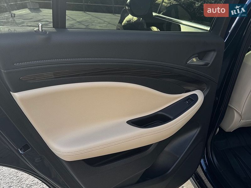 Позашляховик / Кросовер Buick Envision 2020 в Дніпрі