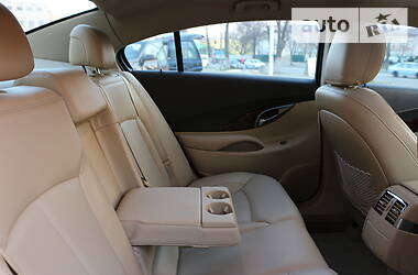 Седан Buick LaCrosse 2012 в 