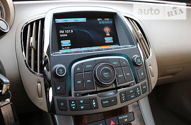 Седан Buick LaCrosse 2012 в 