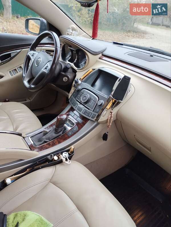 Седан Buick LaCrosse 2012 в Умани