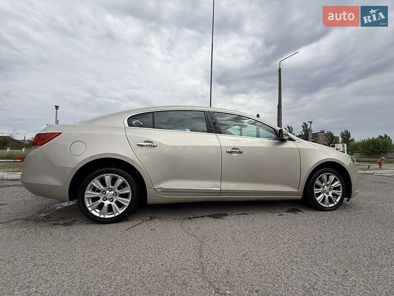 Седан Buick LaCrosse 2012 в Киеве