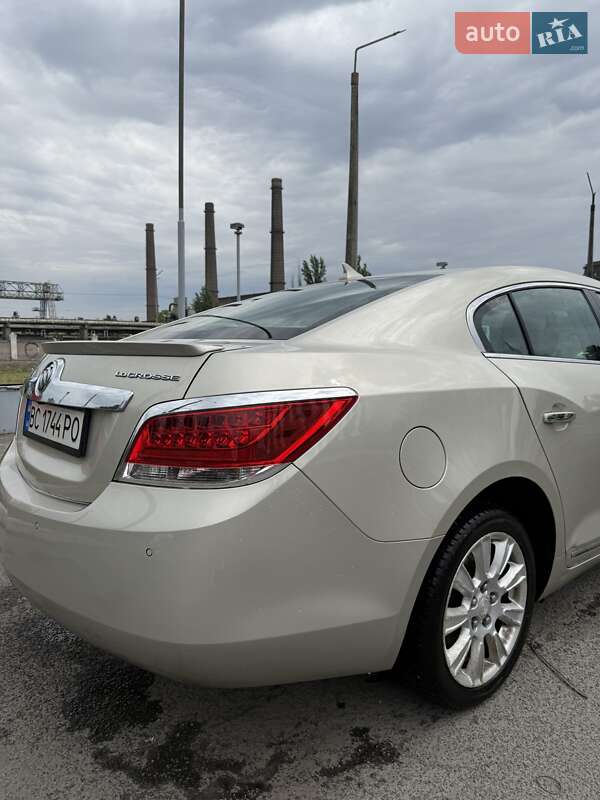 Седан Buick LaCrosse 2012 в Киеве