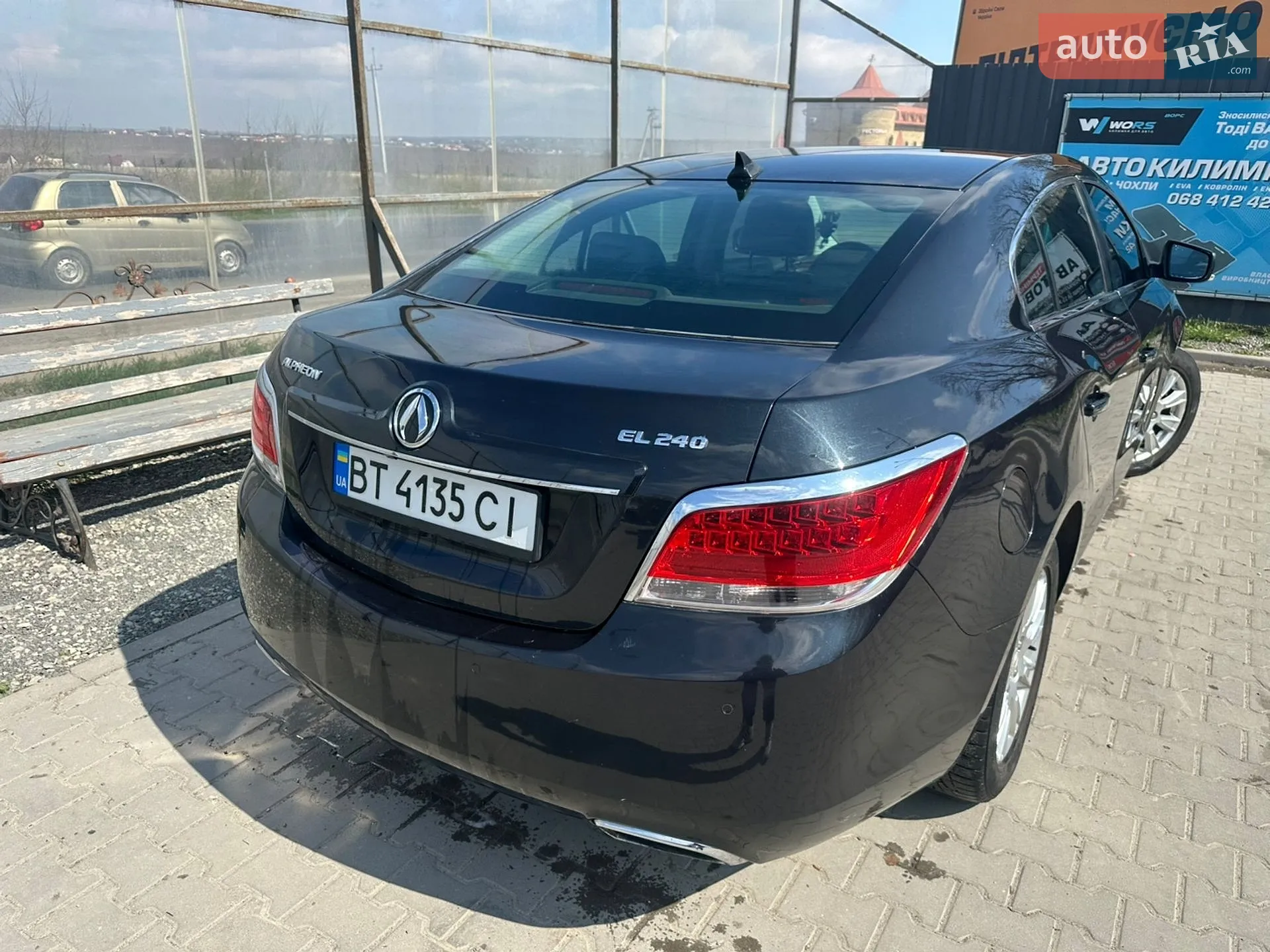 2011 Buick LaCrosse - мініатюра 49