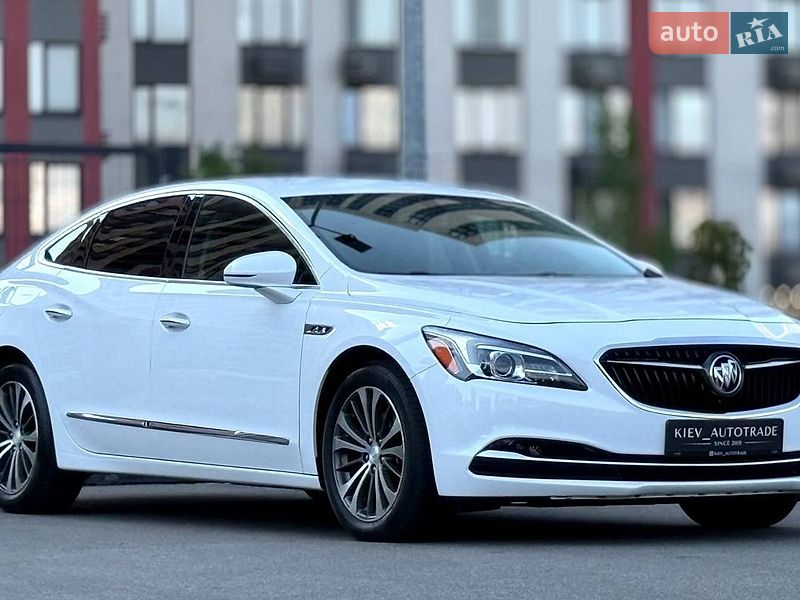 Седан Buick LaCrosse 2017 в Киеве