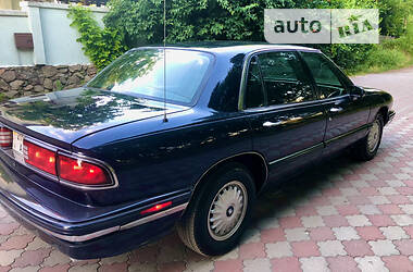 Седан Buick LE Sabre 1992 в Дніпрі