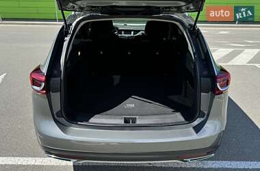 Седан Buick Regal TourX 2018 в 