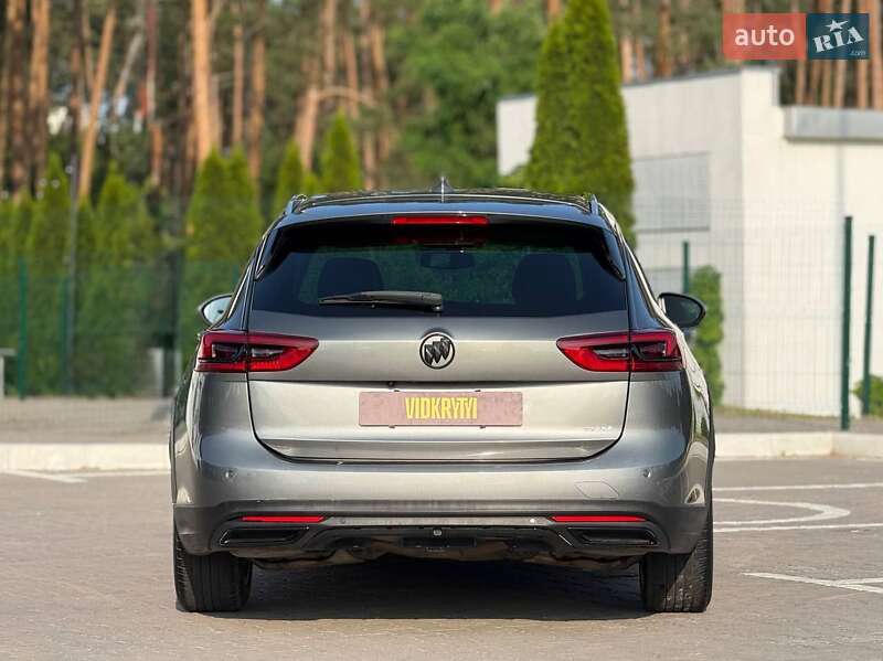 Универсал Buick Regal TourX 2018 в Киеве