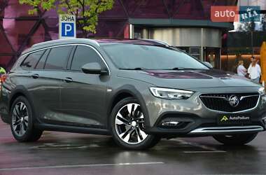 Универсал Buick Regal TourX 2018 в Киеве