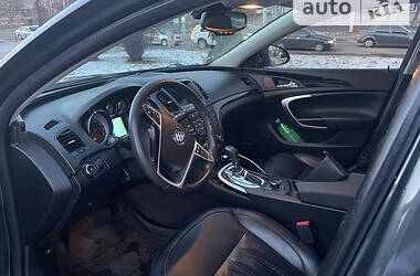 Седан Buick Regal 2011 в 
