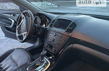 Седан Buick Regal 2011 в 