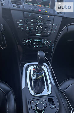 Седан Buick Regal 2011 в 