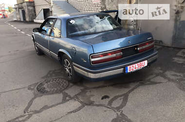 Купе Buick Regal 1989 в Киеве