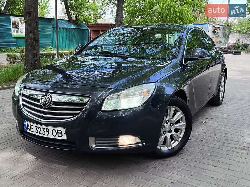 Buick Regal 2013