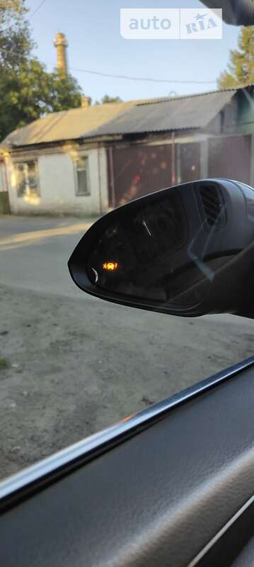 Седан Buick Regal 2014 в Днепре