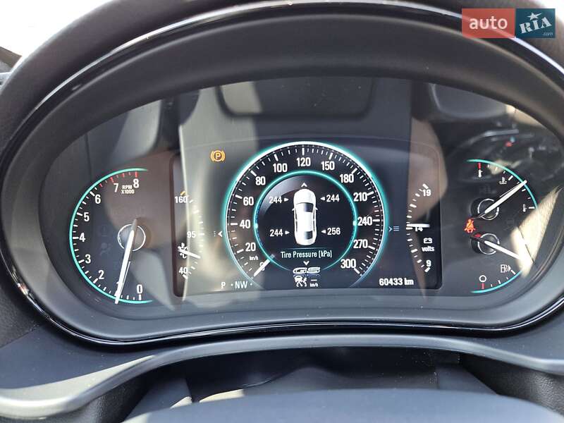 Седан Buick Regal 2016 в Киеве