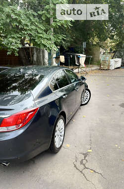 Седан Buick Regal 2013 в 