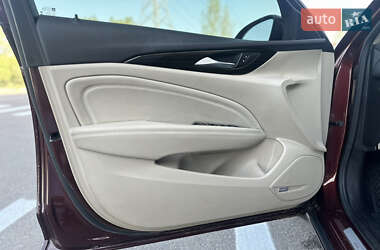 Седан Buick Regal 2018 в 