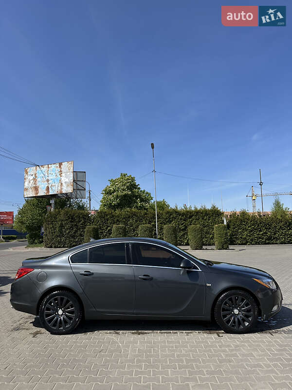 Седан Buick Regal 2011 в Луцьку