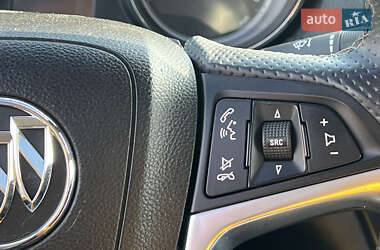 Седан Buick Regal 2011 в 