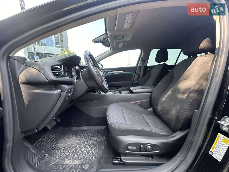 Седан Buick Regal 2018 в Киеве