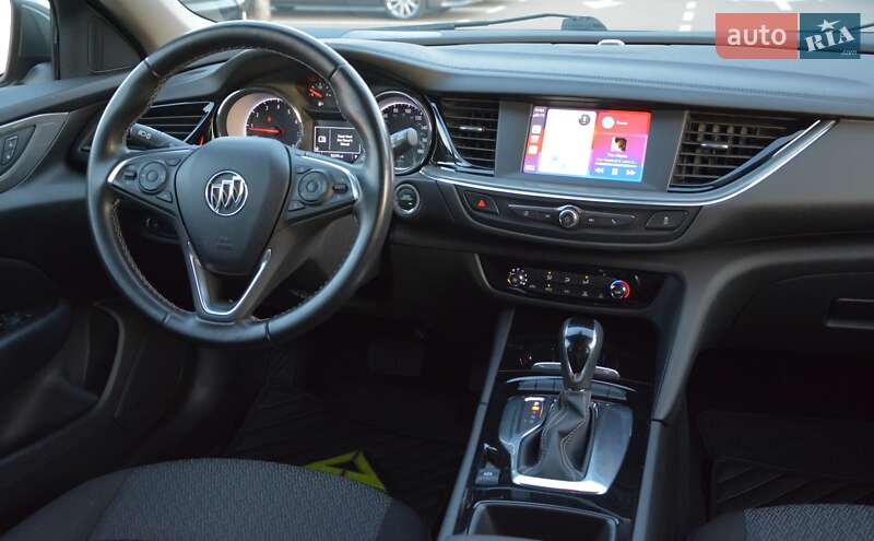 Универсал Buick Regal 2018 в Киеве