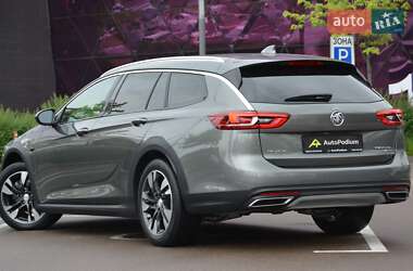 Универсал Buick Regal 2018 в 
