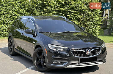 Седан Buick Regal 2018 в Киеве